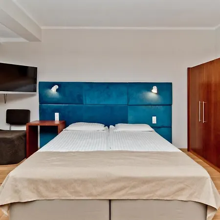 Guest house Domaro *
