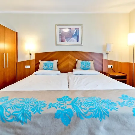 Domaro Guest house