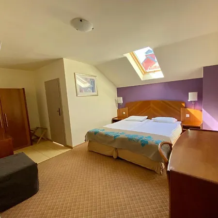 بيت ضيافة Domaro 3*