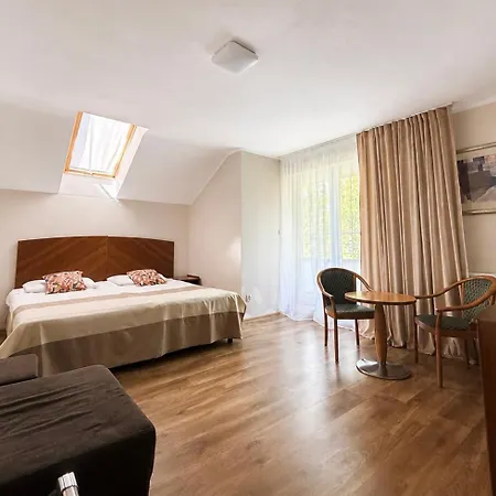 Domaro Guest house